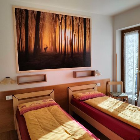 Appartamenti La Val Андало Екстериор снимка