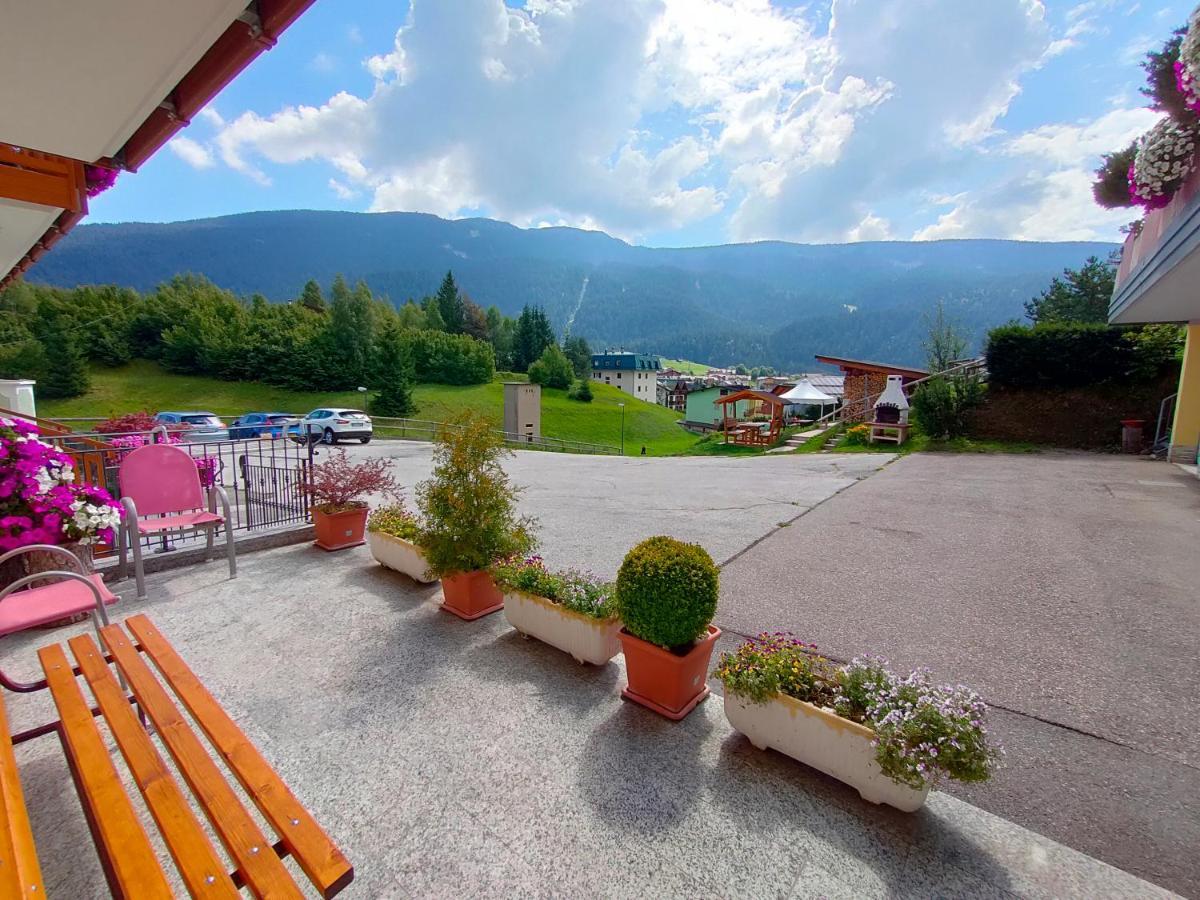 Appartamenti La Val Андало Екстериор снимка