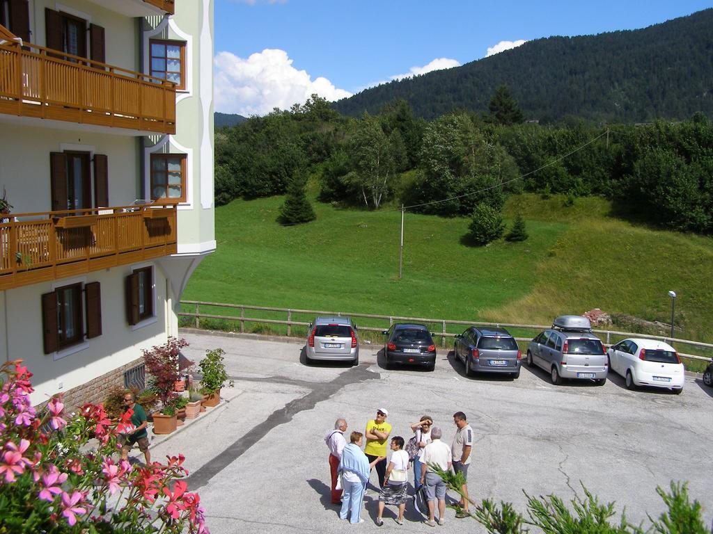 Appartamenti La Val Андало Екстериор снимка