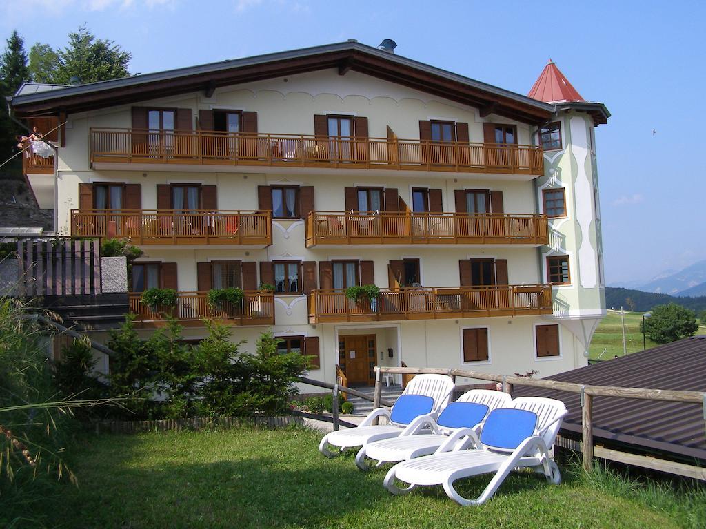 Appartamenti La Val Андало Екстериор снимка